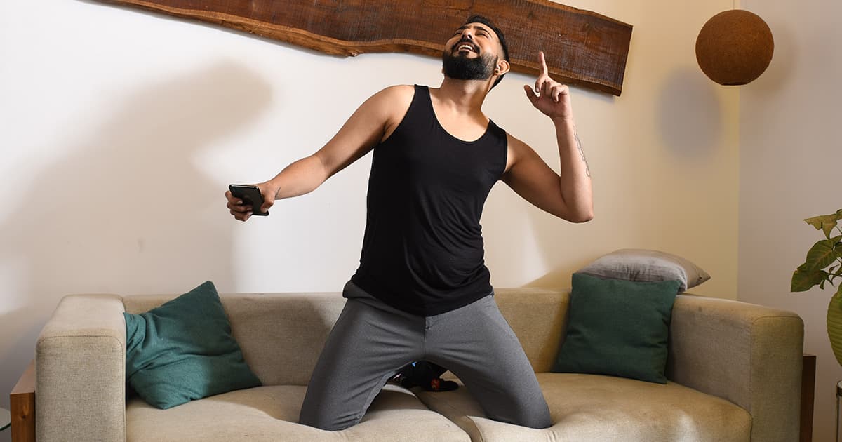 7 Ways to Style Your Men's Sports Vest